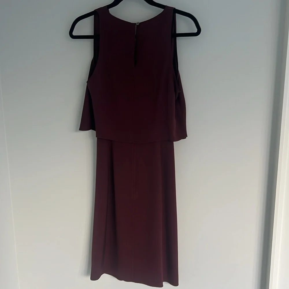 Theory double layer dress with pockets. - Picture 4 of 9